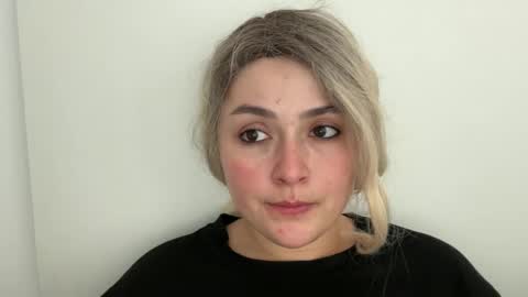 emily_morning_dew online show from 10.20.25