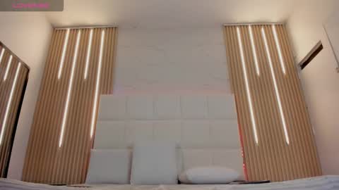 Snapshot of emily_nova_ chatting on 03.20.26 emily_nova_ online show from 03.20.26