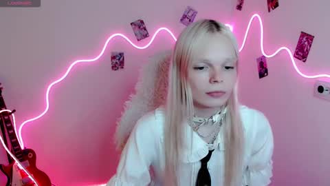 Lia online show from 09.21.25