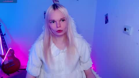 Lia online show from 11.24.25