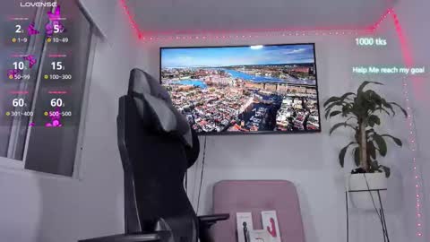 emily_palmeer online show from 12.22.25