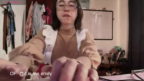 emily_pearl_ online show from 07.21.26