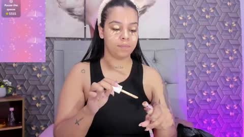 Snapshot of emily_rivera78 chatting on 11.02.25 Emily online show from 11.02.25