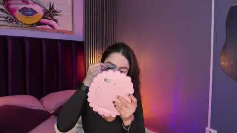 Emily  online show from 12.21.25