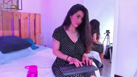 Emilly online show from 05.25.26