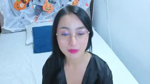 emily_vermont online show from 10.26.25