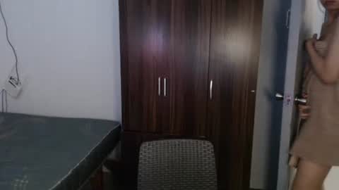 emily_xo143 online show from 04.02.26