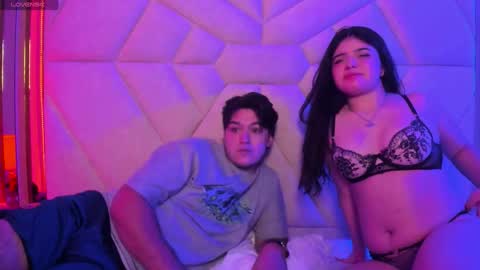 Snapshot of emilyandrew_ chatting on 11.10.25 Amily Andrew online show from 11.10.25