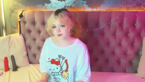 Baby Emelli online show from 05.28.26