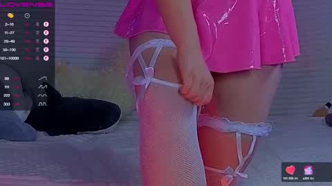 artist Emily online show from 02.24.25