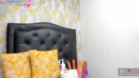 emilybrown21x online show from 09.13.25