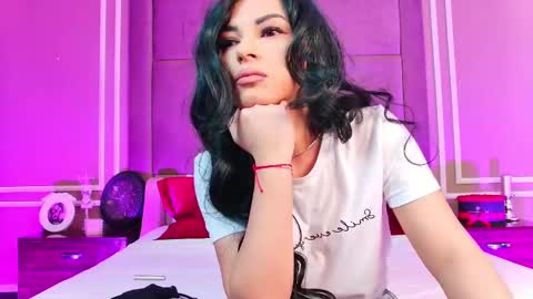 Emily online show from 03.10.25