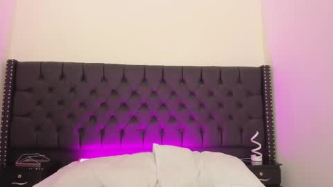 Emily online show from 12.05.25