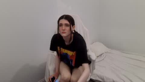 emilyfox5 online show from 11.18.25