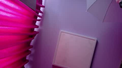 EMELY online show from 12.19.25