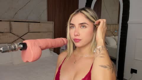 Emily Hendrix online show from 12.31.24