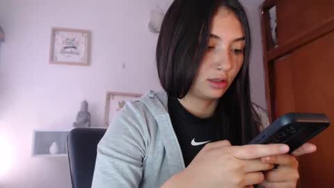 Emily Jang online show from 02.17.25