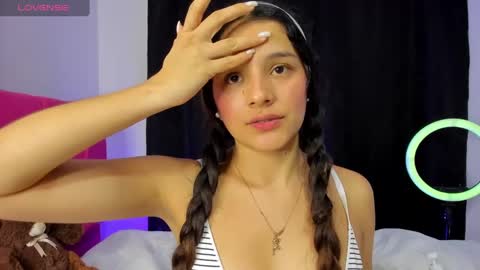 Snapshot of emilyjonss chatting on 03.07.25 Emily online show from 03.07.25