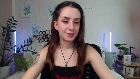 Snapshot of emilylayer chatting on 01.29.25 Emyli online show from 01.29.25