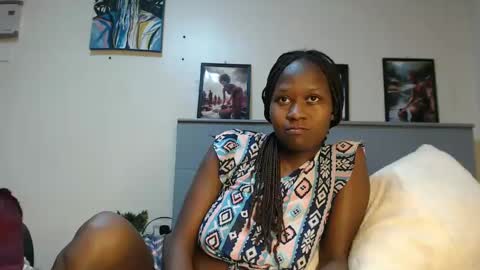 Emilly online show from 01.26.25