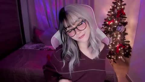 EMILY online show from 01.11.25
