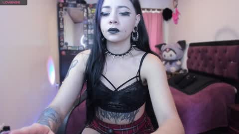  Emily Support me to have 100 likes plx online show from 12.23.24