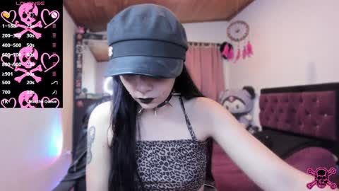  Emily Support me to have 100 likes plx online show from 12.28.24