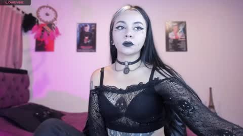  Emily Support me to have 100 likes plx online show from 01.31.25