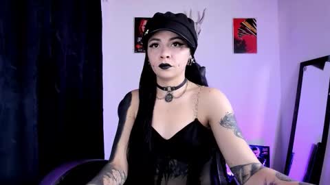  Emily Support me to have 100 likes plx online show from 09.28.25