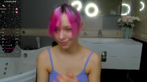 Snapshot of emilytrase chatting on 03.27.26 Betty online show from 03.27.26