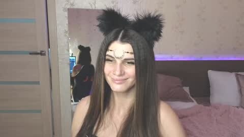 Emily online show from 01.04.25