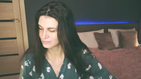 Emily online show from 02.02.25