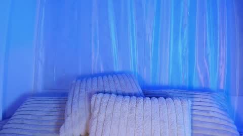    online show from 04.06.26