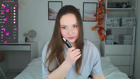 Snapshot of emilyxgrasez chatting on 01.29.25 Emily online show from 01.29.25