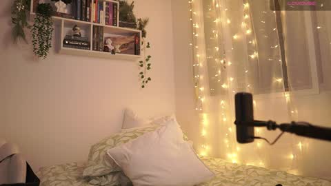 IG thickemmsss online show from 12.03.24