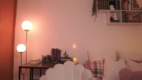 IG thickemmsss online show from 03.02.25