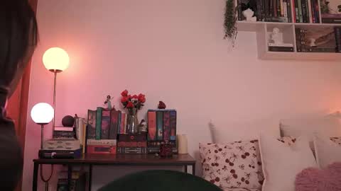 IG thickemmsss online show from 09.30.25