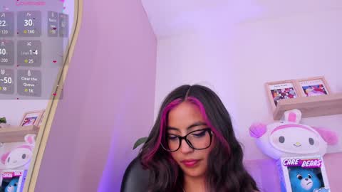 Emily Bank online show from 01.31.25