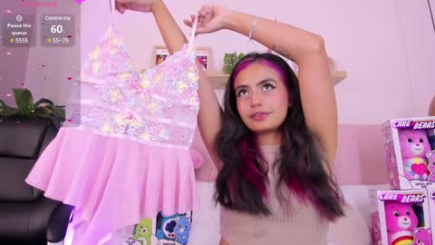 Emily Bank online show from 02.01.25