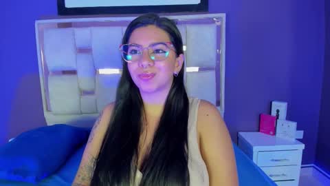 emilyy_cooperr online show from 02.19.26