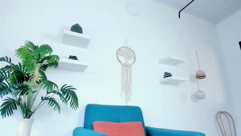 emilyy_kim online show from 01.13.26