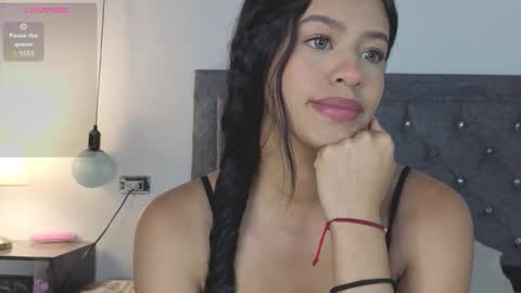 Emma online show from 11.21.25