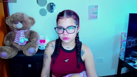 emma_boo_ online show from 04.12.26