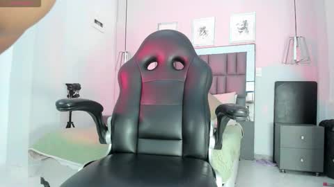 Emma online show from 03.15.26