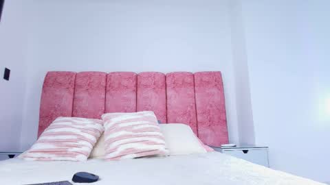 Emma online show from 11.27.25