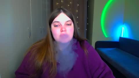 Snapshot of emma_dorn chatting on 10.25.25 Eva online show from 10.25.25