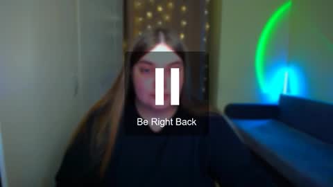 Snapshot of emma_dorn chatting on 11.01.25 Eva online show from 11.01.25