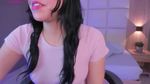 E M M A online show from 01.10.26