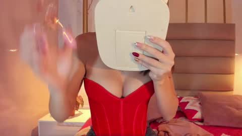 emma_jhoons online show from 12.03.25