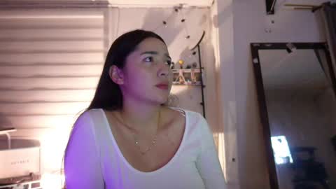 emma_johnson_ online show from 12.06.24